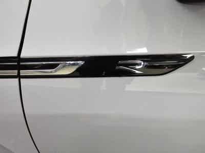 VW Arteon R Shooting Brake 2.0 TSI 320cv 4motion (2024) - Foto 9