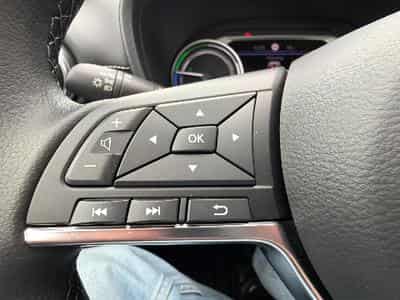 Nissan JUKE 1.6 HYBRID 143 N-CONNECTA (2023) - Foto 14