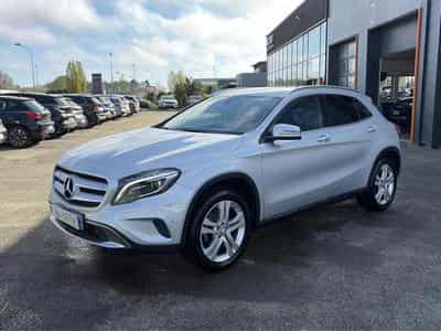Mercedes GLA 180 D SENSATION 7G-DCT (2016) - Foto 1