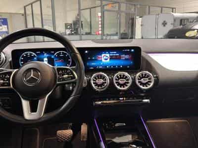 Mercedes GLA 200 D 150 PROGRESSIVE LINE 8G-DCT (2020) - Foto 10