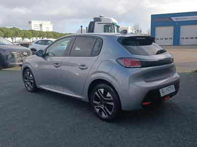 Peugeot 208 1.2 100 ALLURE (2025) - Foto 7