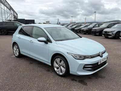 VW GOLF VIII 1.5 ETSI EVO2 116 LIFE DSG7 (2026) - Foto 3