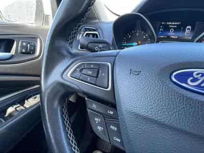 Ford Kuga 1.5 TDCI 120 VIGNALE POWERSHIFT (2017) - Foto 12