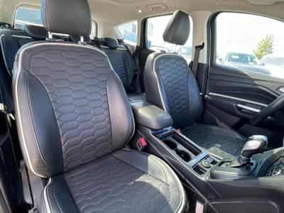 Ford Kuga 1.5 TDCI 120 VIGNALE POWERSHIFT (2017) - Foto 15