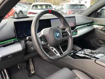 Bmw SERIE 5 (G60) I5 M60 601 XDRIVE (2024) - Foto 10