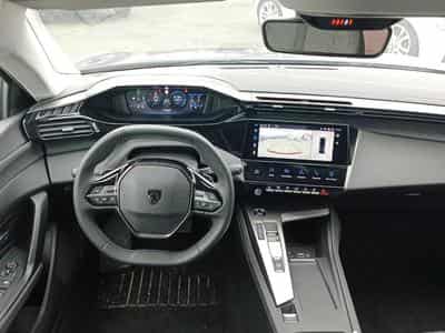 Peugeot 408 HYBRID 145 ALLURE E-DCS6 (2024) - Foto 11