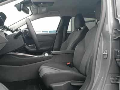 Peugeot 408 HYBRID 145 ALLURE E-DCS6 (2024) - Foto 13