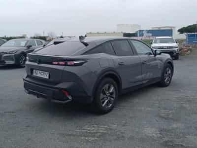 Peugeot 408 HYBRID 145 ALLURE E-DCS6 (2024) - Foto 5