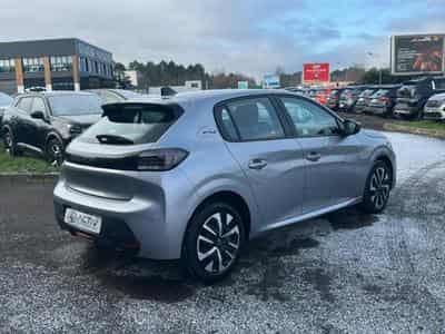 Peugeot 208 1.2 100 STYLE (2025) - Foto 5
