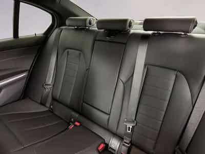 BMW 320 d HiFi DAB LED RFK Komfortzg. (2025) - Foto 9