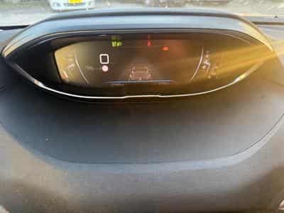 Peugeot 5008 1.5 hdi 136ch 7 places. 1-prop tva récupérable (2021) - Foto 9