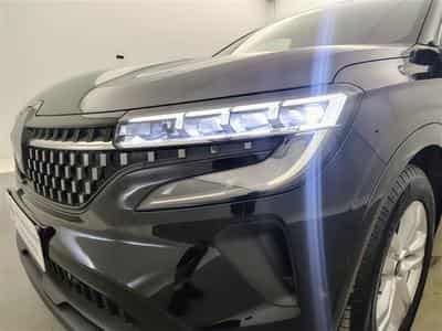 Renault Austral 1.3 T MHEV NAVI / CAMERA / CARPLAY / FULL LED (2024) - Foto 15