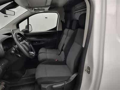Citroen Berlingo 1.2 PureTech 130cv EAT8 Worker 3pl. NAVI / PDC AV+AR (2020) - Foto 7