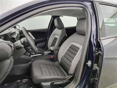 Citroen C4 1.2 PureTech 130cv EAT8 Plus NAVI / CARPLAY (2025) - Foto 7