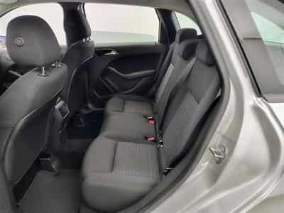 Mercedes B 180 B 180 d NAVI / FULL LED / CUIR (2018) - Foto 13