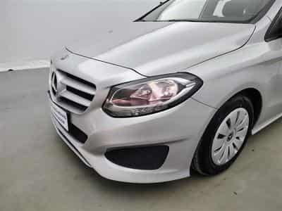 Mercedes B 180 B 180 d NAVI / FULL LED / CUIR (2018) - Foto 15