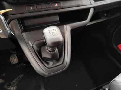 Toyota Proace 2.0 D-4D 145Cv 8PL CLIM / TEL / PDC AR (2025) - Foto 12