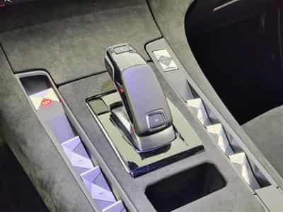 DS Automobiles DS7 1.2 Crossback EAT8 Perform. Line NAVI / ALCANTARA / FULL LED (2021) - Foto 12