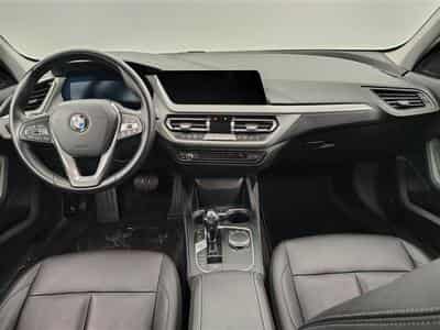 BMW 116 dA Cuir / Navi Cockpit / Led / PDC av+ar (2021) - Foto 8