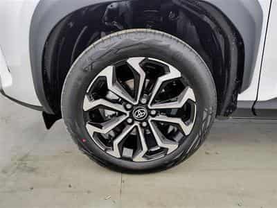 Toyota Yaris Cross 1.5i VVT-i Hybrid E-CVT CARPLAY / CAMERA / FULL LED / ALU17" (2026) - Foto 6