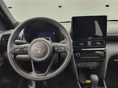 Toyota Yaris Cross 1.5i VVT-i Hybrid E-CVT CARPLAY / CAMERA / FULL LED / ALU17" (2026) - Foto 9