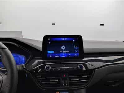 Ford Kuga 2.0 TDCi 120cv PowerShift ST-Line NAVI / FULL LED / CAMERA (2023) - Foto 11
