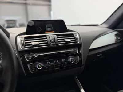 BMW 116 d M Sportpaket *Navi *LED *Klimaautomatik (2015) - Foto 11