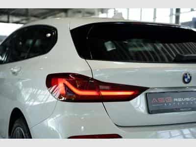 BMW 118 I Sport Line *2.Hand *LiveCockpit*Sportsitze (2021) - Foto 14