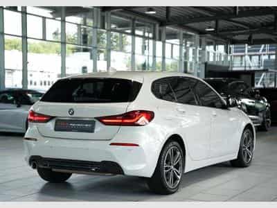 BMW 118 I Sport Line *2.Hand *LiveCockpit*Sportsitze (2021) - Foto 8