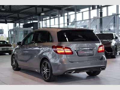 Mercedes B 220 4M AMG Line 1.Hand *Pano *Kamera *Night (2018) - Foto 10