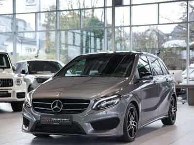 Mercedes B 220 4M AMG Line 1.Hand *Pano *Kamera *Night (2018) - Foto 4