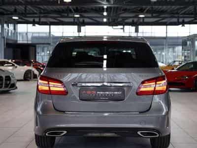 Mercedes B 220 4M AMG Line 1.Hand *Pano *Kamera *Night (2018) - Foto 9