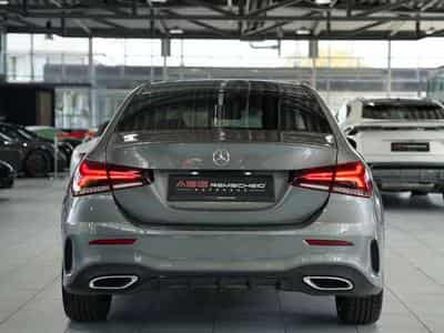 Mercedes A 200 Limousine AMG Line *2.H *19 *Night*Kamera (2022) - Foto 10