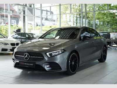 Mercedes A 200 Limousine AMG Line *2.H *19 *Night*Kamera (2022) - Foto 5