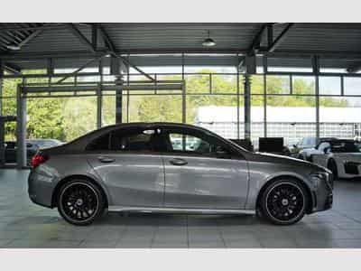 Mercedes A 200 Limousine AMG Line *2.H *19 *Night*Kamera (2022) - Foto 7