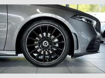 Mercedes A 200 Limousine AMG Line *2.H *19 *Night*Kamera (2022) - Foto 8