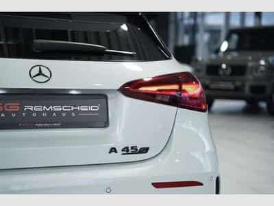 Mercedes A 45 AMG S 4M*Track Pack *Night 2 *1.Hand *Pano* (2023) - Foto 13