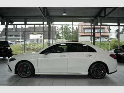 Mercedes A 35 AMG 4M Limousine *1.H *Memory *Pano *Night (2025) - Foto 11