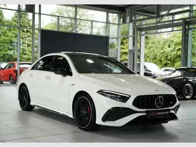 Mercedes A 35 AMG 4M Limousine *1.H *Memory *Pano *Night (2025) - Foto 5