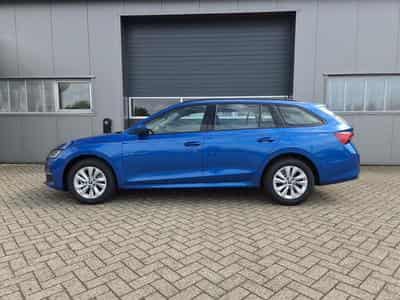 Skoda Octavia Combi (2026) - Foto 2