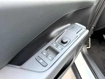 VW T-Roc R-Line 2026 ACC+CAMERA+EHK+SHZ+18”LM+LED PLUS (2026) - Foto 15