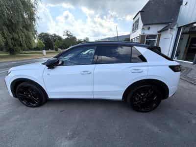 VW T-Roc R-Line 2026 ACC+CAMERA+EHK+SHZ+18”LM+LED PLUS (2026) - Foto 7