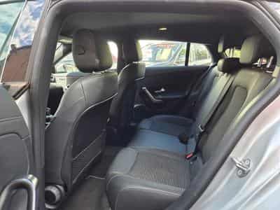 Mercedes CLA 200 Shooting Brake 150CV 8G-DCT (2022) - Foto 9