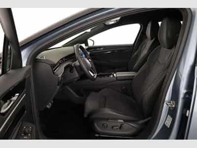 VW ID.7 Pro 210 kW (2026) - Foto 10