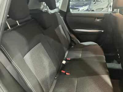 Suzuki Vitara 1.4 GL+ 2WD (2025) - Photo 13