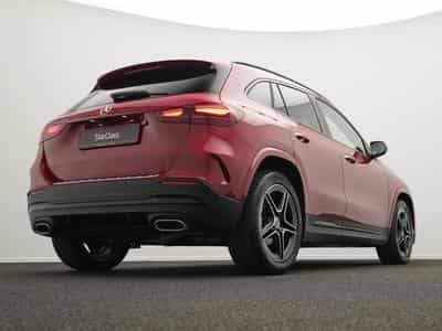 Mercedes GLA 200 d AMG-Line Multi+Kamera+AHK+Night (2025) - Foto 11