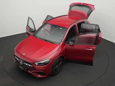 Mercedes GLA 200 d AMG-Line Multi+Kamera+AHK+Night (2025) - Foto 14