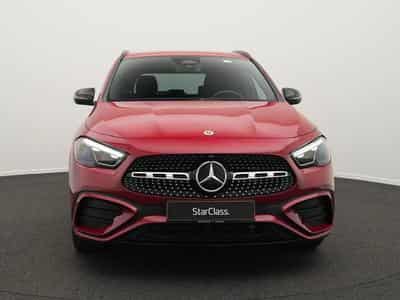 Mercedes GLA 200 d AMG-Line Multi+Kamera+AHK+Night (2025) - Foto 2