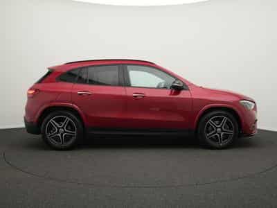 Mercedes GLA 200 d AMG-Line Multi+Kamera+AHK+Night (2025) - Foto 5
