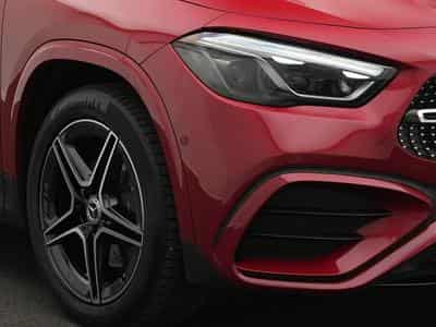 Mercedes GLA 200 d AMG-Line Multi+Kamera+AHK+Night (2025) - Foto 9